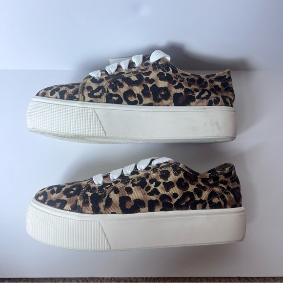 SO Platform Cheetah Printed Sneakers - Women’s Size 9 - Animal Print Lift - Picture 6 of 7